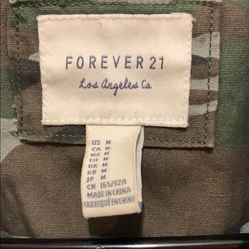 Shirt - Picture 4 of 4